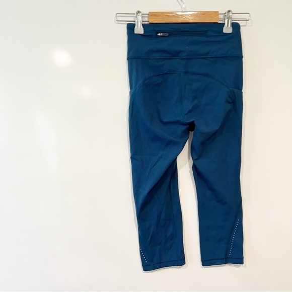 Lululemon Break Free Crop (Nulux 17")
Night Tide - Picture 8 of 16